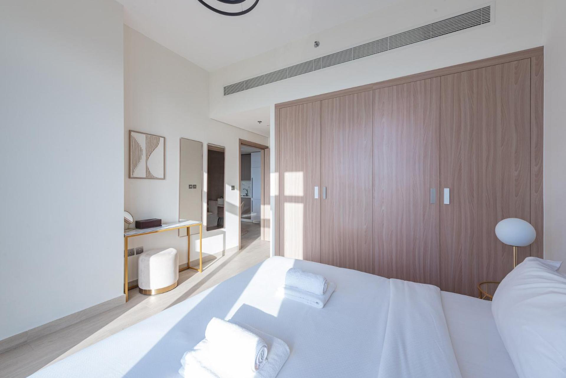 Cozy & Convenient 1Br Haven In Al Jaddaf Apartment Дубай Екстериор снимка